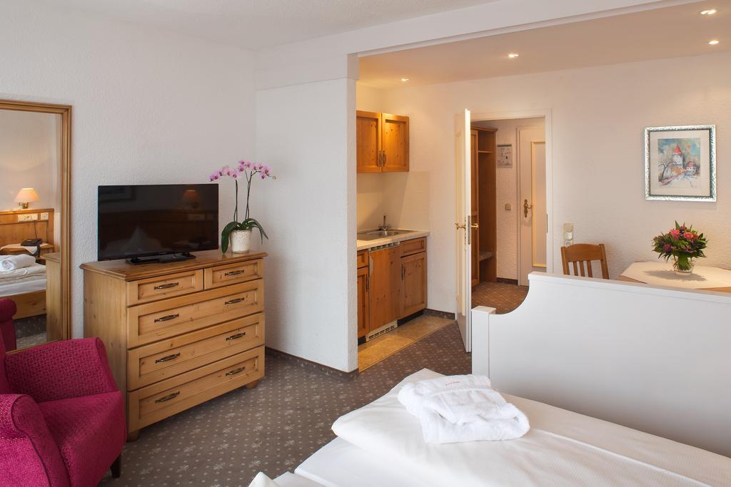 Interest Vitalhotel - Partnerbetrieb Von Oberstaufen Plus Bagian luar foto