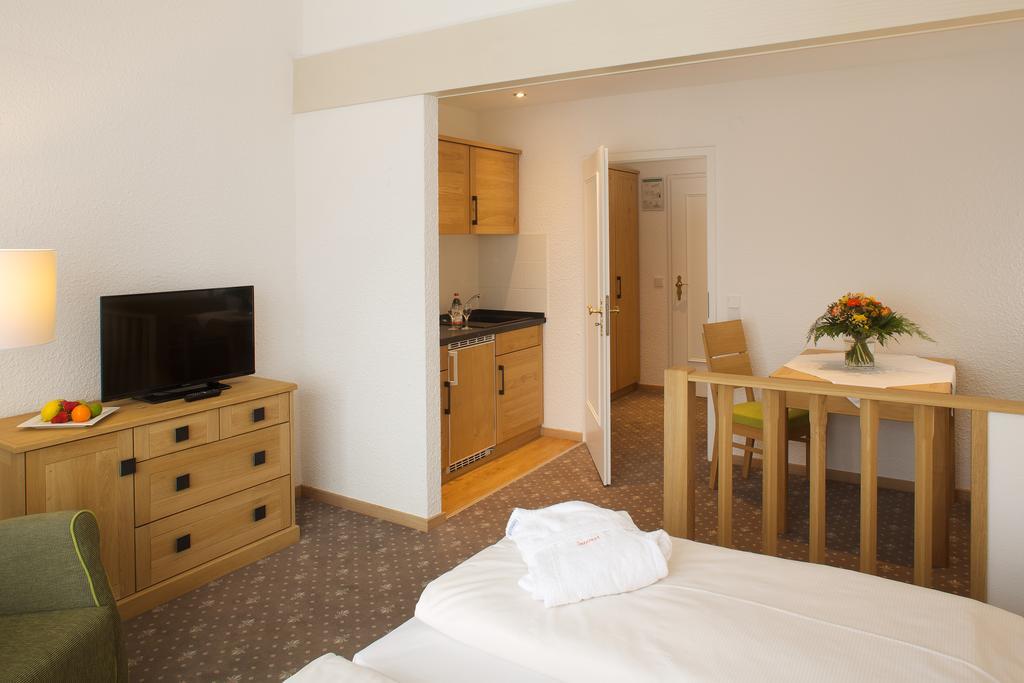 Interest Vitalhotel - Partnerbetrieb Von Oberstaufen Plus Ruang foto